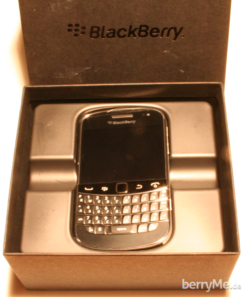 Unser BlackBerry Bold 9900 unboxing Video