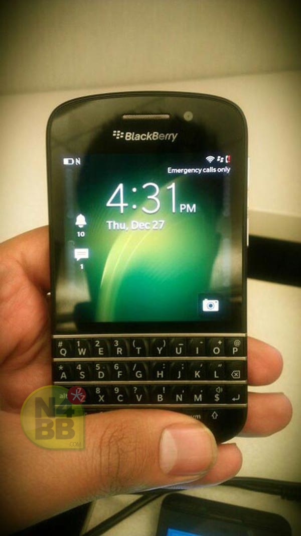 Neue Bilder der BlackBerry 10 N-Series (X10?) aufgetaucht