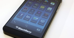 BlackBerry Z10 schwarz Front