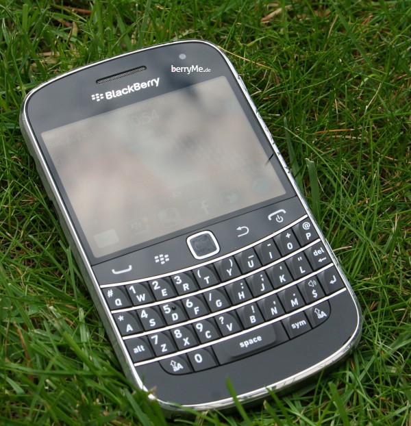 Review: BlackBerry Bold 9900