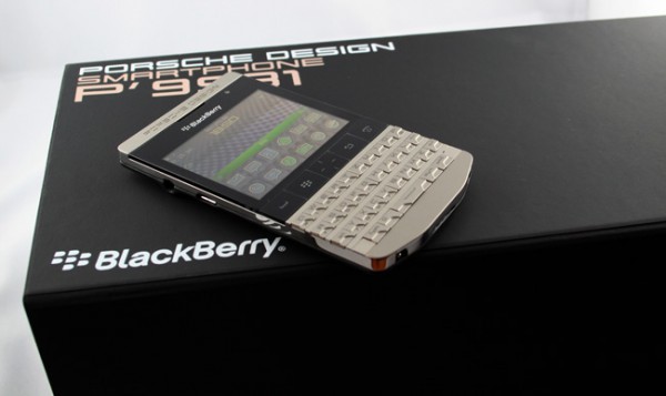 Review: BlackBerry P’9981 inklusive Unboxing und Hands-On Video