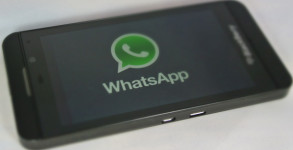 WhatsApp-BlackBerry-10